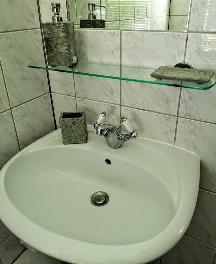 Villa Watamu Trzęsacz Kültér fotó